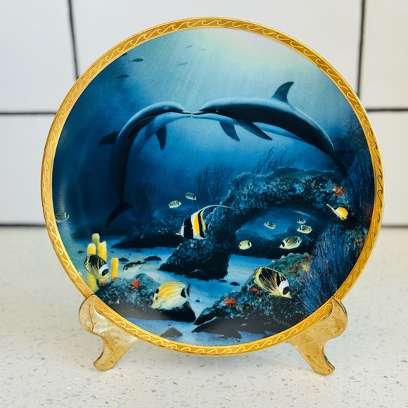 Set of 3 Wyland “Great Mammals of the Sea” Plates - Picture 7 of 9